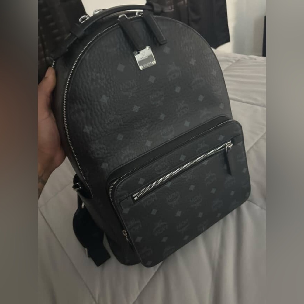 MCM Stark Backpack In Visetos Medium Flagship Backpack